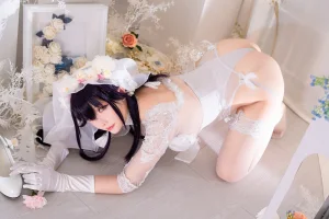 《《纯白と漆黑》 吾妻》｜星之迟迟 · 31张写真