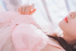 《初恋01》｜桜桃喵 · 30张写真