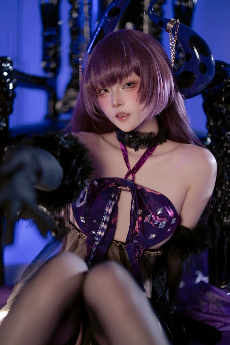 《碧蓝航线 安妮女王 隐秘之拥的呼唤》｜屿鱼 · 56张写真