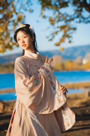 《山川如酒》｜木棉棉 · 35张写真