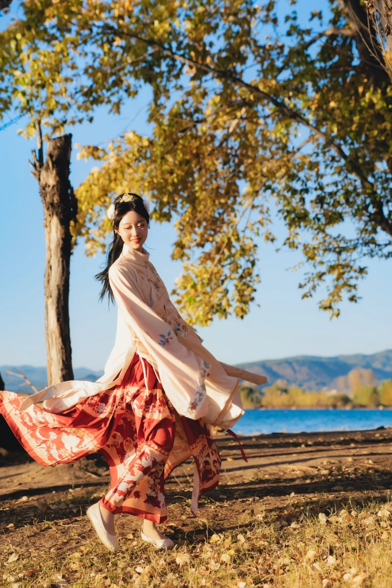 《山川如酒》｜木棉棉 · 35张写真
