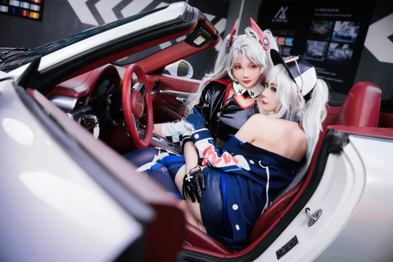 《碧蓝航线 欧根&企业 赛车女郎》｜瓜希酱&Momoko葵葵 · 58张写真