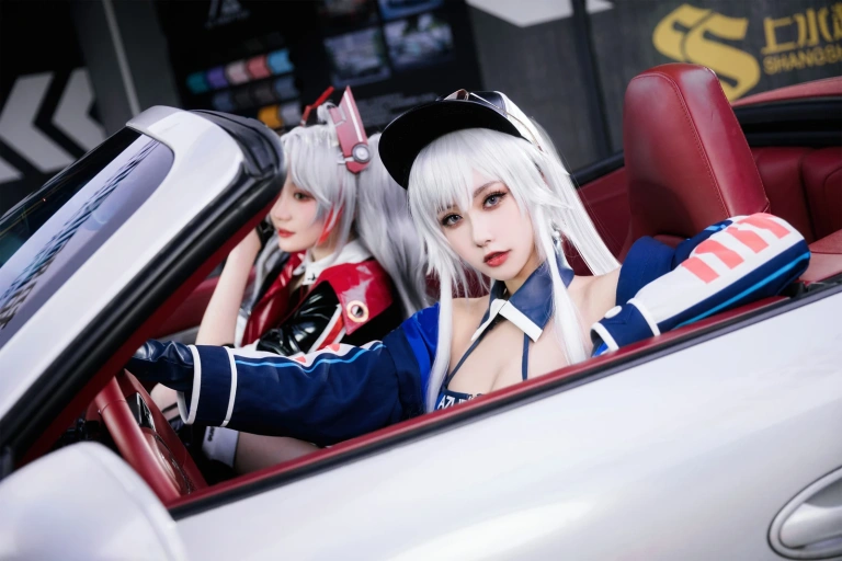 《碧蓝航线 欧根&企业 赛车女郎》｜瓜希酱&Momoko葵葵 · 58张写真
