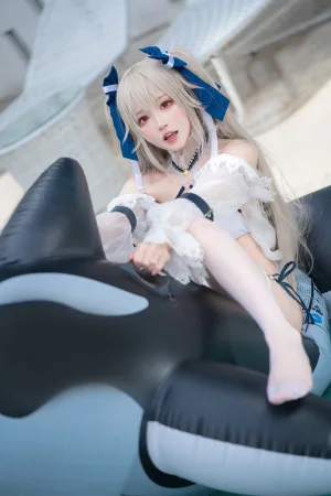 《安克雷奇泳装》｜阿包也是兔娘 · 36张写真