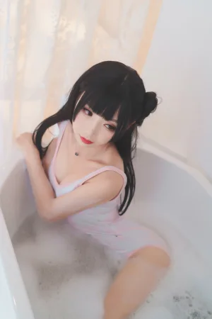 《浴缸泡泡》｜面饼仙儿 · 41张写真