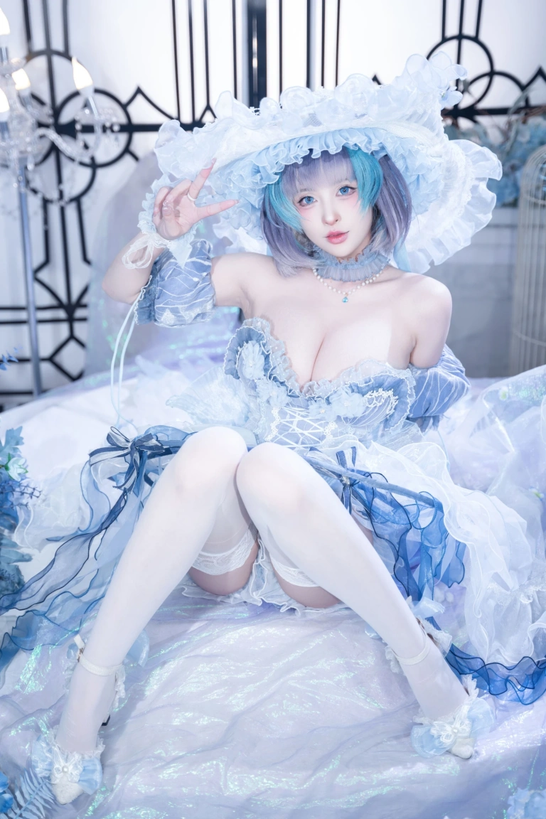 《碧蓝航线 柴郡废稿礼服》｜清水由乃 · 42张写真