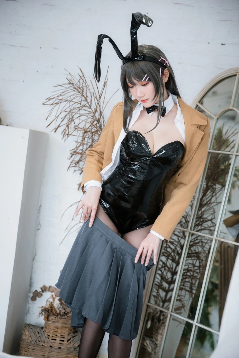 《樱岛麻衣写真本》｜瓜希酱 · 79张写真
