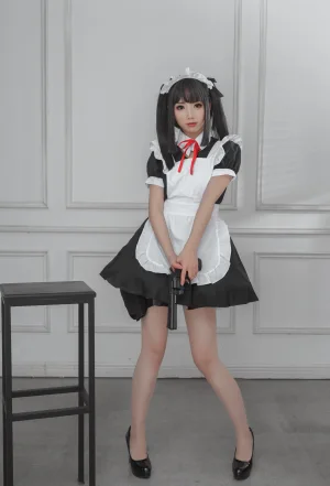 《左轮女仆》｜面饼仙儿 · 15张写真