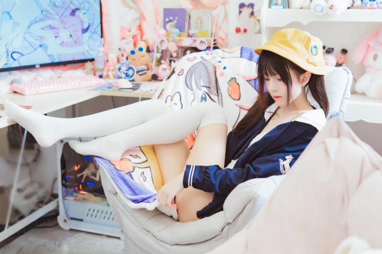 《桜桃未熟3 奶桃桃》｜桜桃喵 · 102张写真