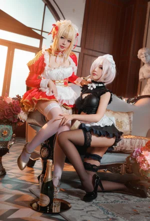 《Claudius x Kyrielight Maid》｜面饼仙儿&半半子 · 22张写真