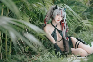 《碧蓝航线 阿诺德》｜阿包也是兔娘 · 38张写真