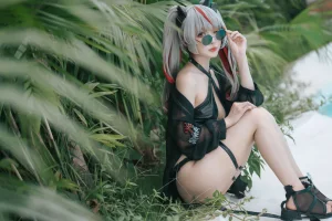 《碧蓝航线 阿诺德》｜阿包也是兔娘 · 38张写真