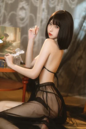 《纯欲黑纱》｜许岚 · 40张写真