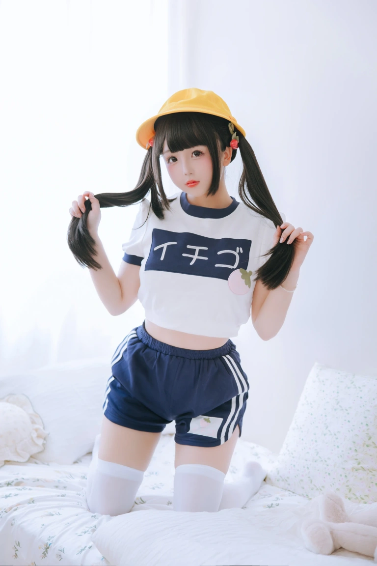 《萝莉》｜日奈娇(椎名莜) · 105张写真