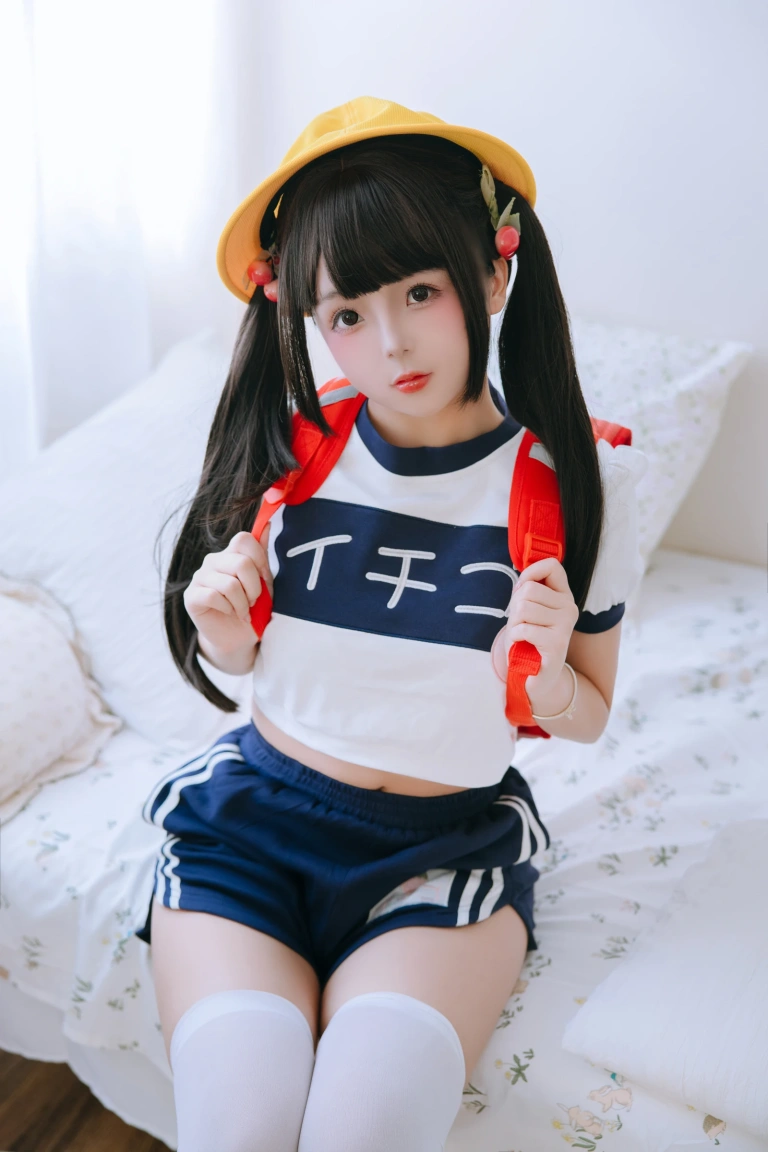 《萝莉》｜日奈娇(椎名莜) · 105张写真