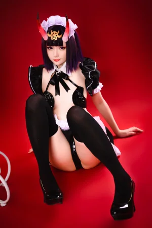 《《星之彼方》 酒吞女仆》｜星之迟迟 · 20张写真
