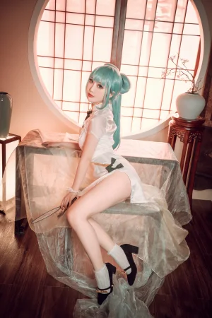 《初音旗袍》｜面饼仙儿 · 28张写真