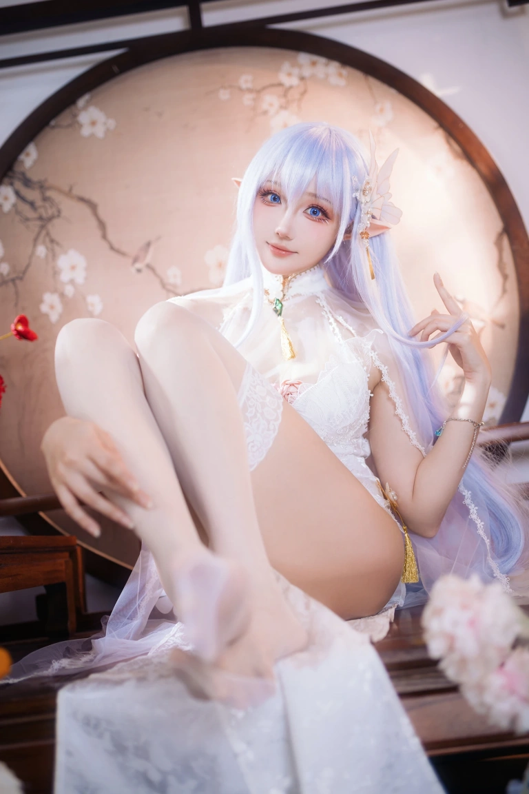 《阿尔比恩旗袍》｜瓜希酱 · 20张写真