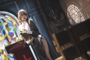 《加冕图 修女》｜阿包也是兔娘 · 26张写真