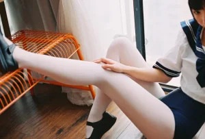 《水手服 死库水》｜面饼仙儿 · 35张写真