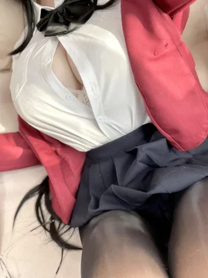 《碧蓝航线 大凤JK》｜小仓千代 · 45张写真