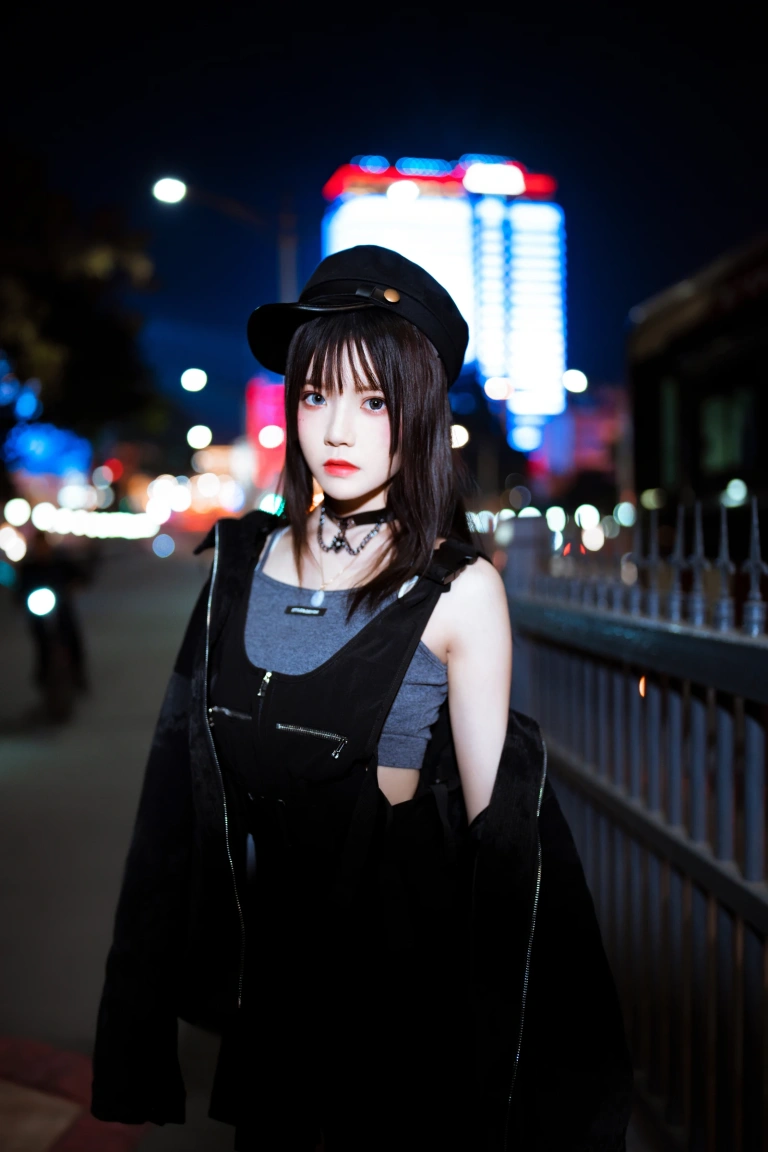 《VV》｜桜桃喵 · 39张写真
