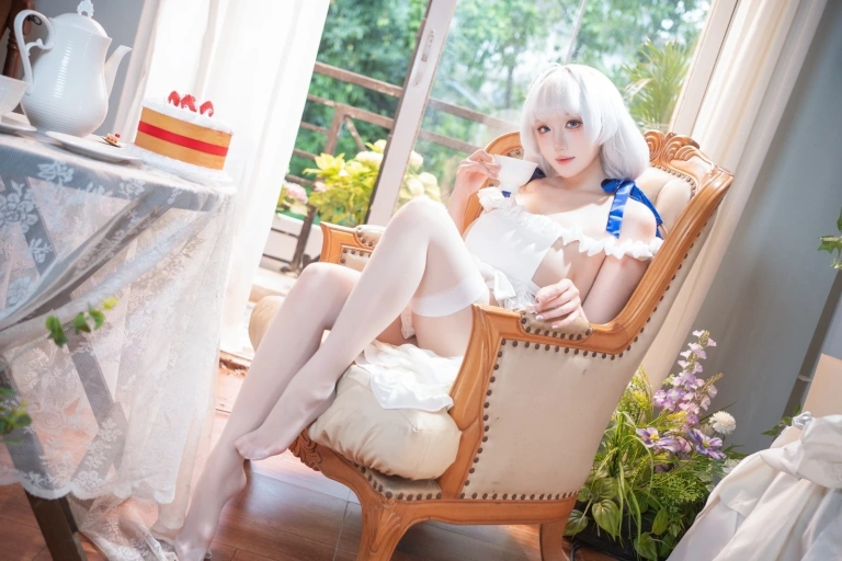 《碧蓝航线 光辉》｜瓜希酱 · 12张写真
