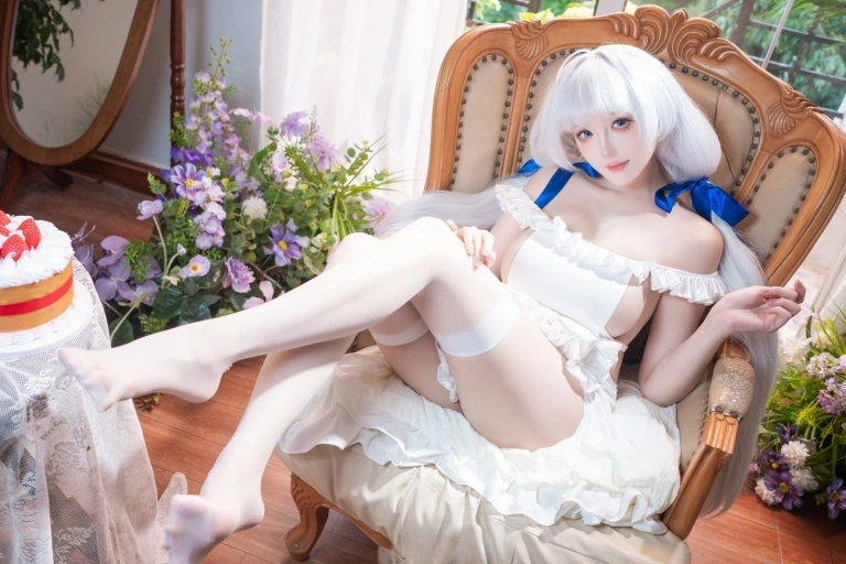 《碧蓝航线 光辉》｜瓜希酱 · 12张写真