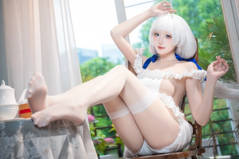 《碧蓝航线 光辉》｜瓜希酱 · 12张写真