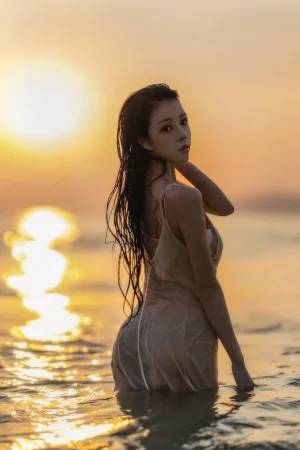 《潮汐》｜桜桃喵 · 33张写真