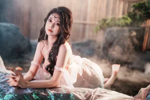 《美人鱼》｜蜜汁猫裘 · 63张写真、1 个视频