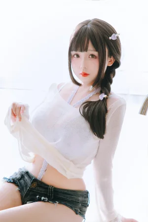 《牛仔裤人妻》｜日奈娇(椎名莜) · 131张写真、1 个视频
