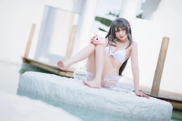 《樱岛麻衣 泳装》｜瓜希酱 · 28张写真