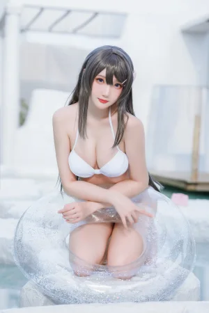 《樱岛麻衣 泳装》｜瓜希酱 · 28张写真