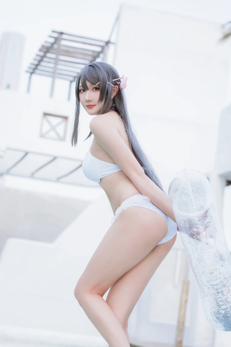 《樱岛麻衣 泳装》｜瓜希酱 · 28张写真