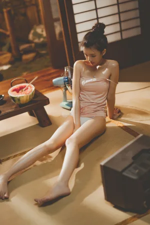 《炙夏01》｜桜桃喵 · 47张写真