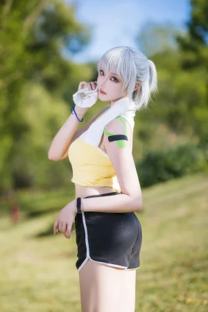 《灵笼 白月魁运动服》｜瓜希酱 · 15张写真