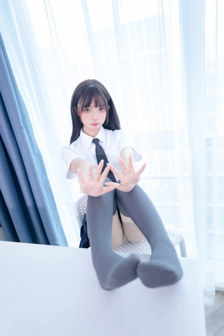《2021.12月微博订阅》｜神楽坂真冬 · 60张写真