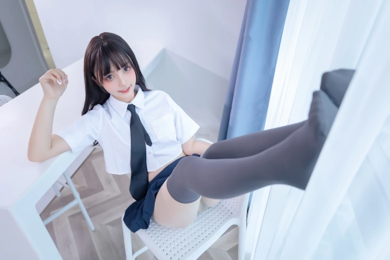 《2021.12月微博订阅》｜神楽坂真冬 · 60张写真