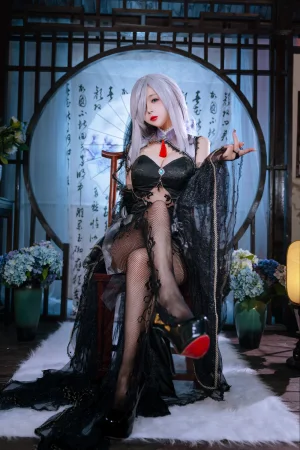 《2023.12月月刊 赠送 申鹤旗袍》｜日奈娇(椎名莜) · 22张写真