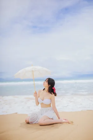 《听海》｜念雪 · 36张写真