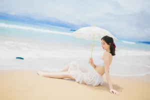 《听海》｜念雪 · 36张写真