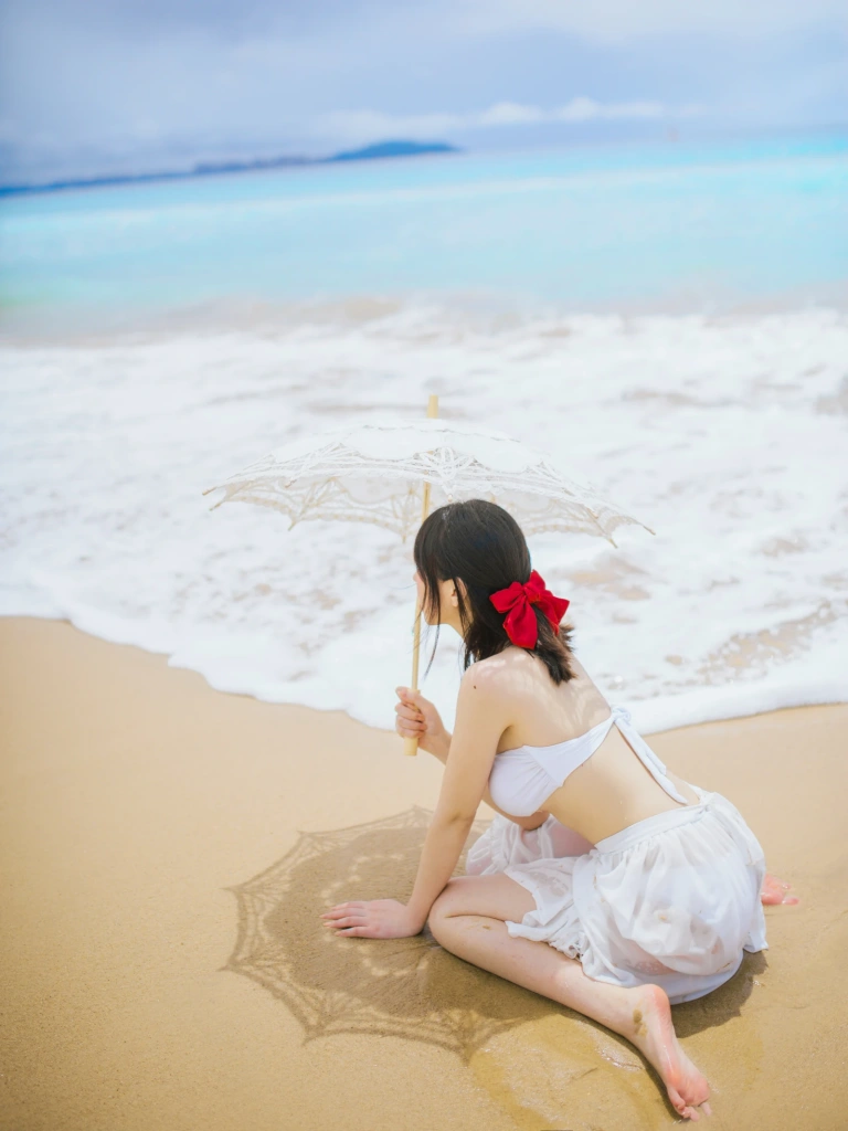 《听海》｜念雪 · 36张写真