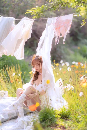 《夏日限定 晒衣服》｜过期米线线喵 · 41张写真