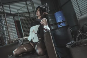 《黑兽 女王》｜蠢沫沫 · 127张写真