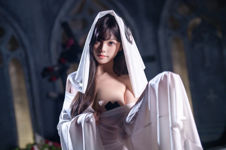 《幽灵娘》｜蜜汁猫裘 · 66张写真、2 个视频