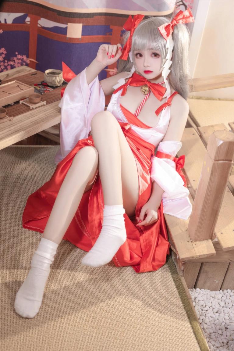 《碧蓝航线 可畏巫女》｜日奈娇(椎名莜) · 41张写真