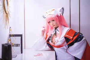 《《R-Maid》 英仙座护士》｜星之迟迟 · 20张写真