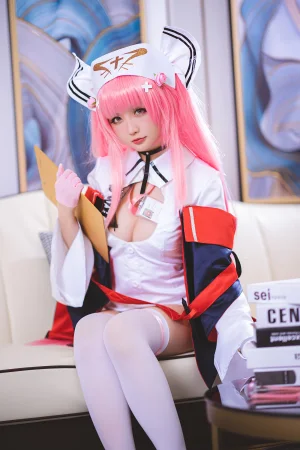 《《R-Maid》 英仙座护士》｜星之迟迟 · 20张写真