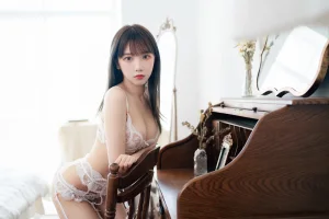 《初恋女友》｜果咩酱 · 40张写真
